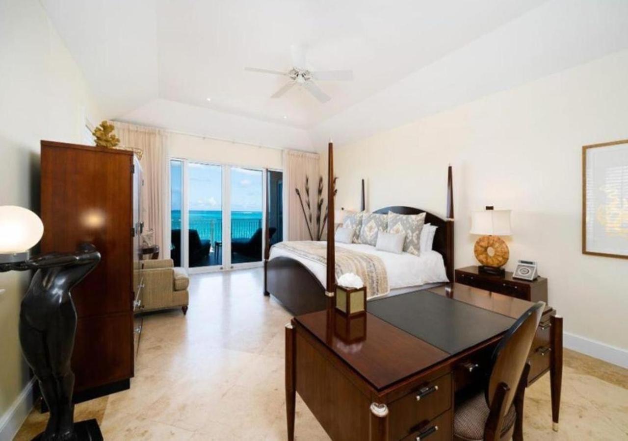 The Regent Grand Hotel Grace Bay Ngoại thất bức ảnh